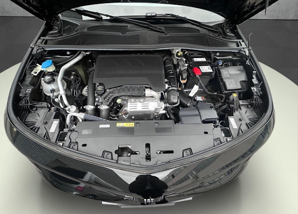 Vehicle image 10 Vehicle image 10