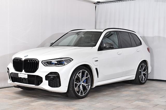 BMW X5 45e xDrive SAG: Jetzt Probefahrt buchen!