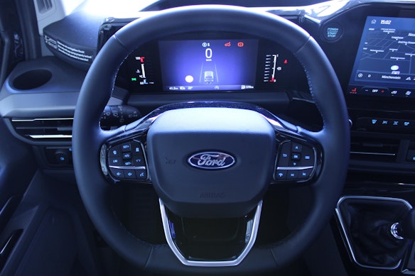 FORD Transit C Nugget 320 L1 2.0 EcoBlue 150 Titanium 2