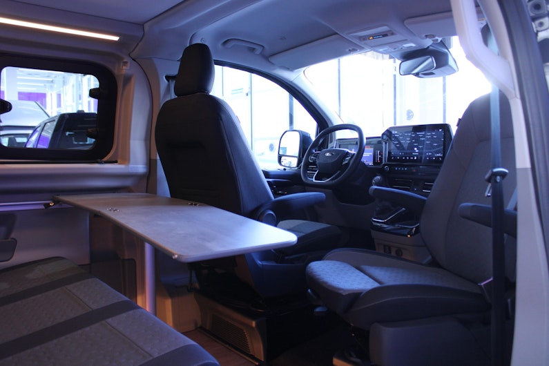 Vehicle image FORD TRANSIT CUSTOM