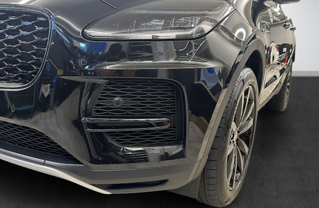 Vehicle image 6 Vehicle image 6