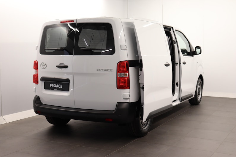 Vehicle image TOYOTA PROACE