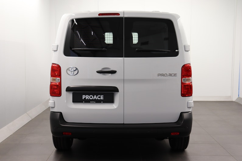 Vehicle image TOYOTA PROACE