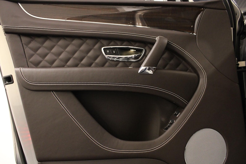 Vehicle image BENTLEY Bentayga