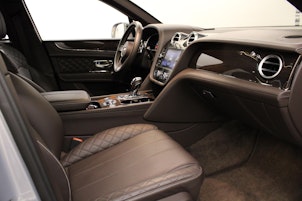 Vehicle image BENTLEY Bentayga 6.0 W12