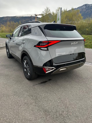 Vehicle image 10 Vehicle image 10