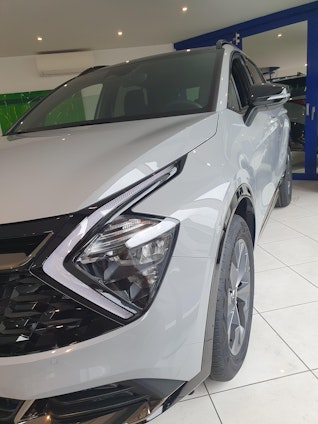 Vehicle image 3 Vehicle image 3