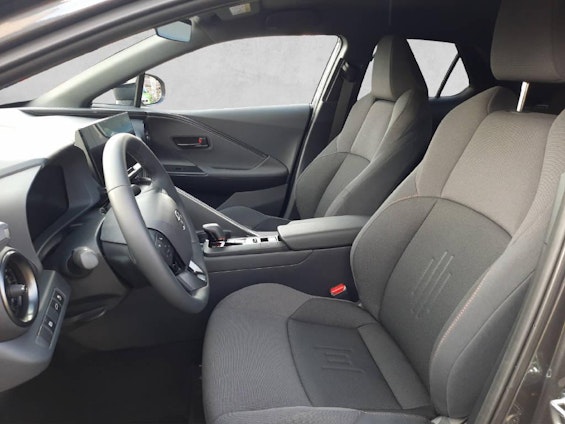 Vehicle image 4 Vehicle image 4