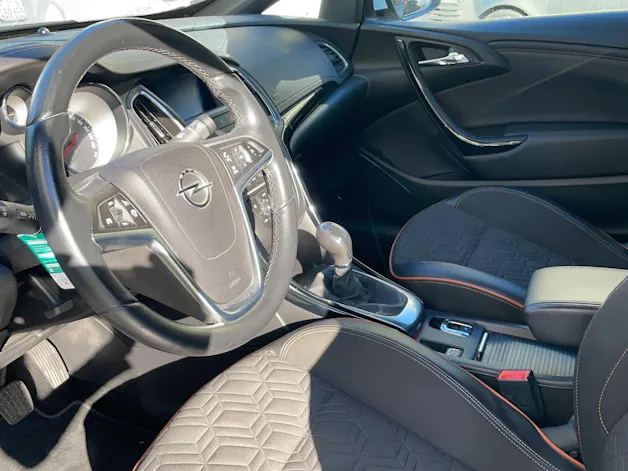 Opel Cascada 1.6 T 200 eTEC Cosmo S/S