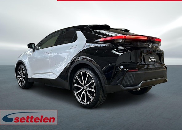 Vehicle image 6 Vehicle image 6