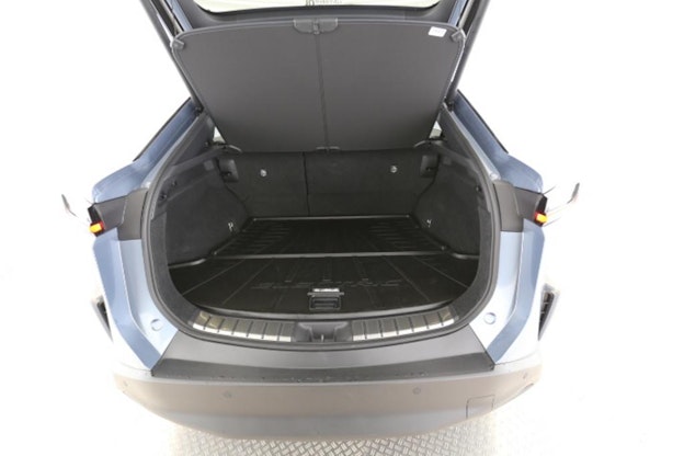 Vehicle image 8 Vehicle image 8