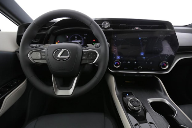 Vehicle image 5 Vehicle image 5