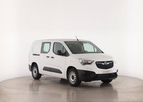 Vehicle image 4 Vehicle image 4