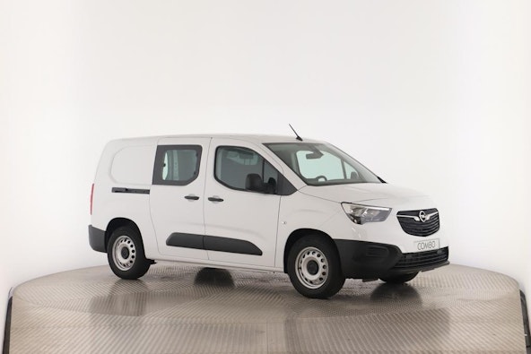 Vehicle image 3 Vehicle image 3