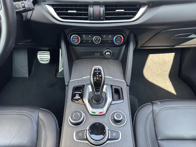 ALFA ROMEO Stelvio 2.0 Q4 TI Sky 20