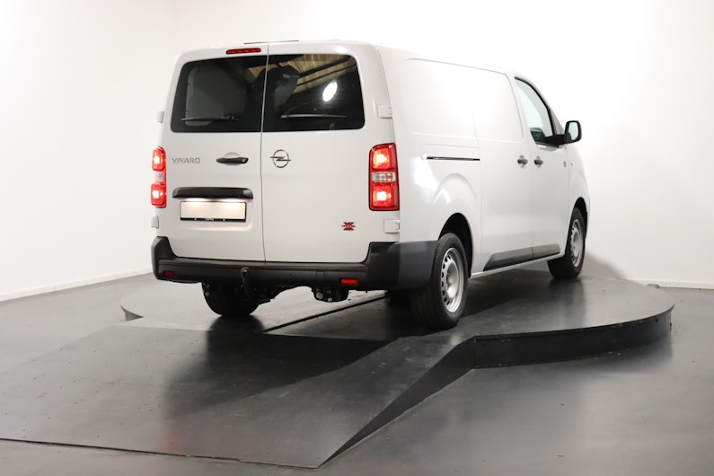Vehicle image OPEL VIVARO