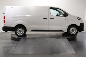 Vehicle image OPEL Vivaro Cargo 4x4 3.1 t L 2.0 D 144 S/S