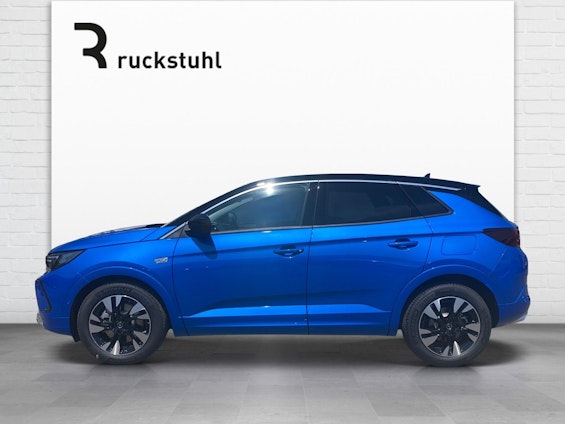 Vehicle image 2 Vehicle image 2