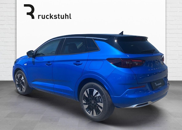 Vehicle image 3 Vehicle image 3