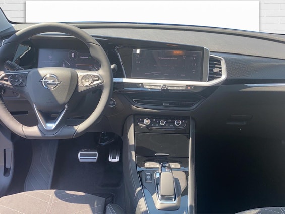 Vehicle image 7 Vehicle image 7