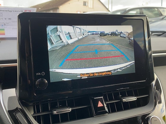 Vehicle image 9 Vehicle image 9