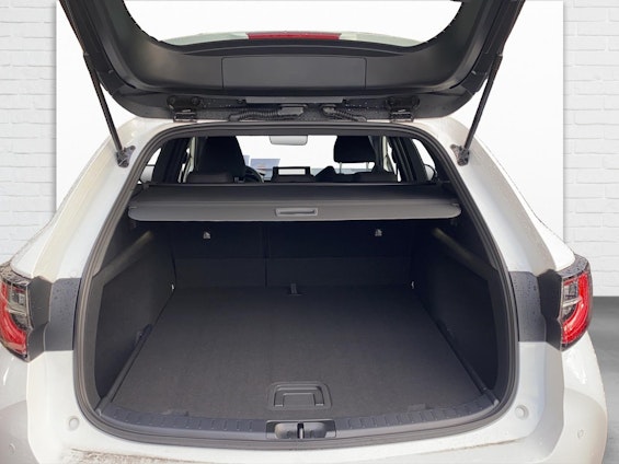 Vehicle image 12 Vehicle image 12