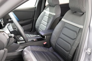 Vehicle image CITROEN e-C4 Shine