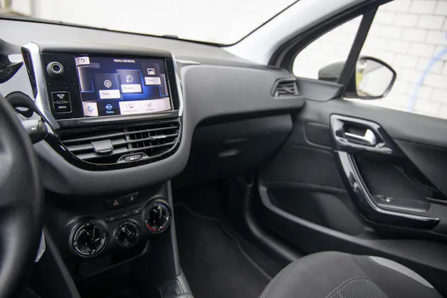 Peugeot 208 1.4 VTi Active