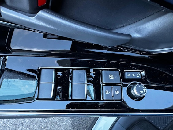 Vehicle image 7 Vehicle image 7