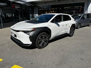 Vehicle image TOYOTA BZ4X 0 Vehicle image TOYOTA BZ4X 0