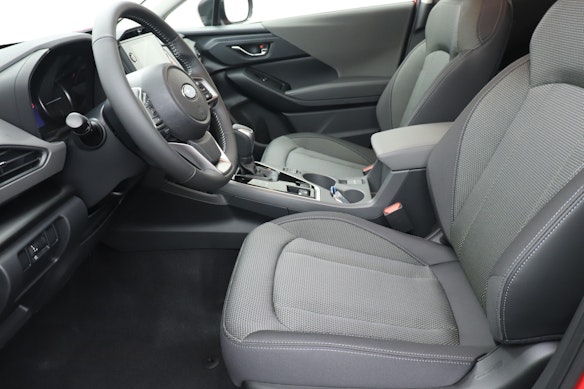 SUBARU Crosstrek 2.0i e-Boxer Swiss Plus 2