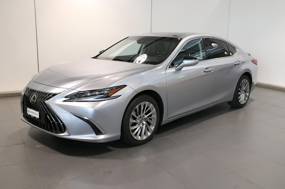 LEXUS ES 300h Excellence 1