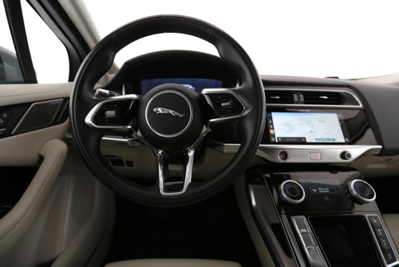 Vehicle image JAGUAR I-PACE
