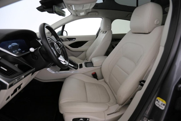 Vehicle image 2 Vehicle image 2