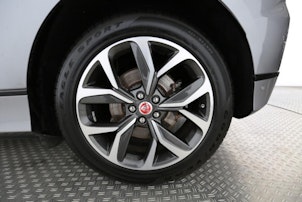 Vehicle image JAGUAR I-Pace EV400 SE AWD