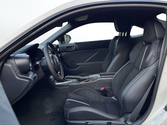 Vehicle image 21 Vehicle image 21