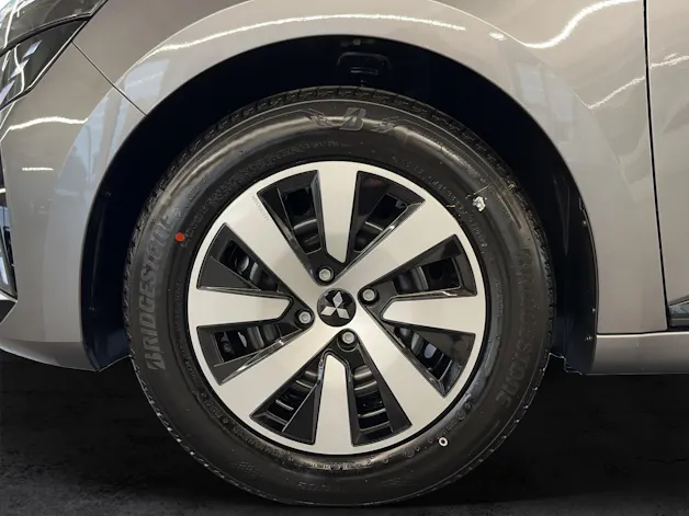 Mitsubishi Colt 1.6 HEV Invite