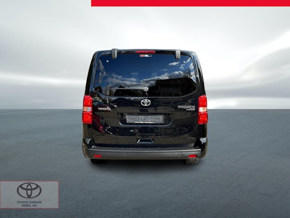 Vehicle image 3 Vehicle image 3