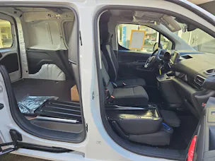 Opel Combo-e Cargo 2.4 t Electric