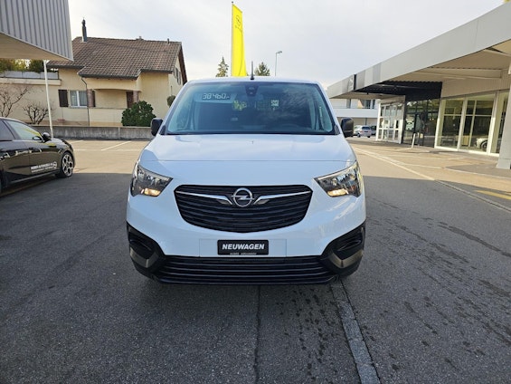 Vehicle image 31 Vehicle image 31