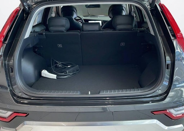 Vehicle image 6 Vehicle image 6