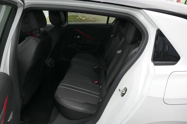 Opel Astra 1.6 T PHEV 180 Swiss Plus