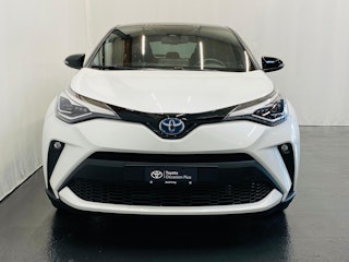 Vehicle image TOYOTA C-HR