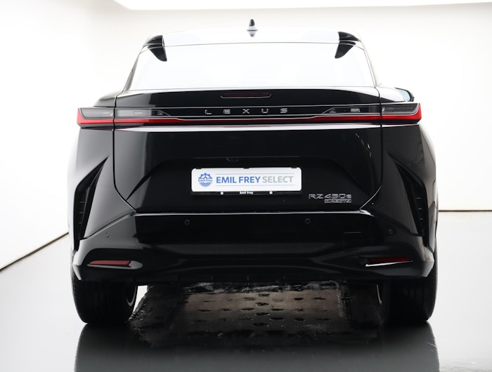 Vehicle image LEXUS RZ