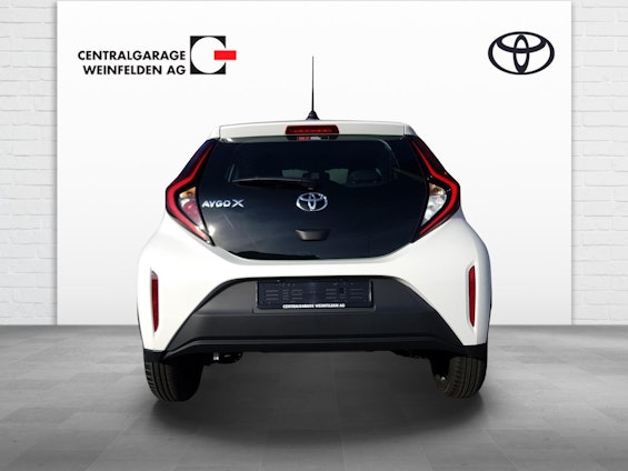 Vehicle image 7 Vehicle image 7