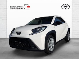 Vehicle image TOYOTA AYGO X 0 Vehicle image TOYOTA AYGO X 0