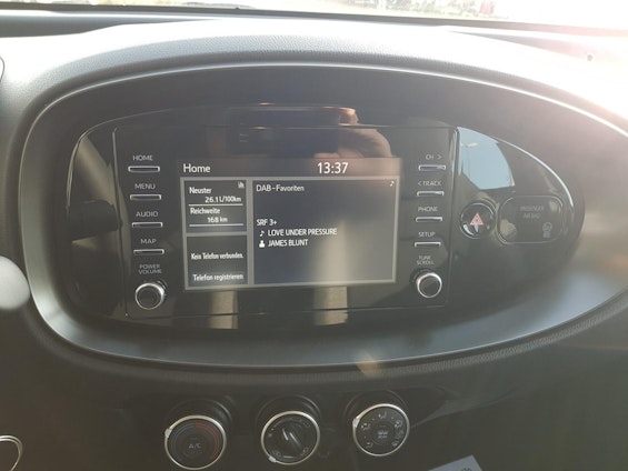 Vehicle image 12 Vehicle image 12