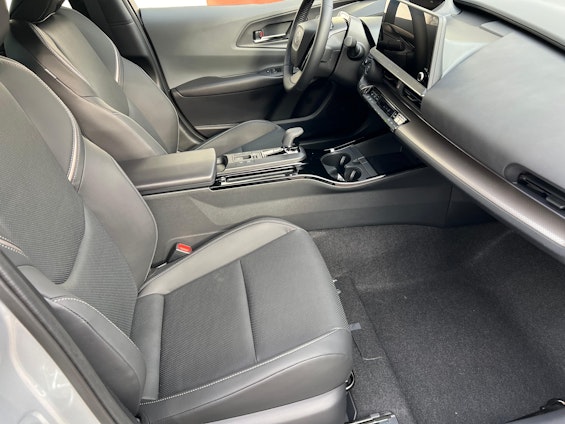 Vehicle image 12 Vehicle image 12