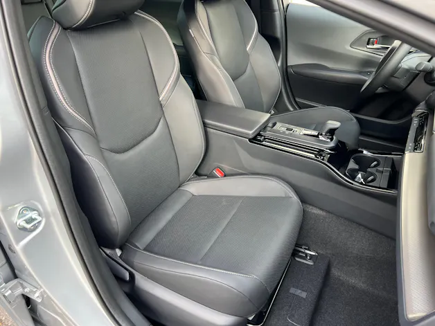 Toyota Prius 2.0 Plug-In-Hybrid Premium