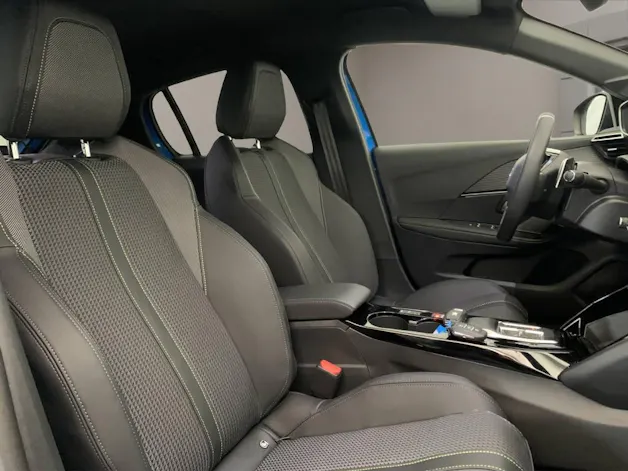 Peugeot 208 Essence 130ch EAT8 GT